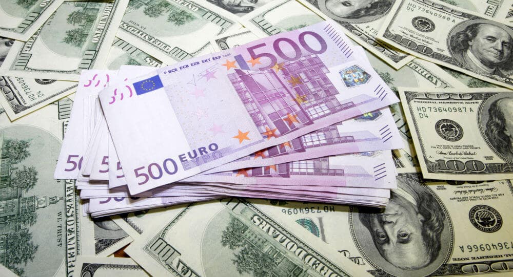 Where to Exchange Currency Without Commission in Czechia